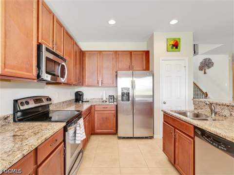 1529 Birdie Dr, Naples FL - photo 17 of 41