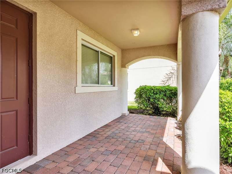 4 bedroom SingleFamilyResidence at 1529 Birdie Dr, Valencia Country Club, Naples — photo 5