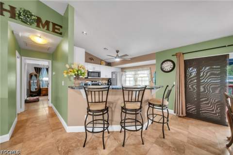 8434 Butternut Rd, Fort Myers FL - photo 12 of 37