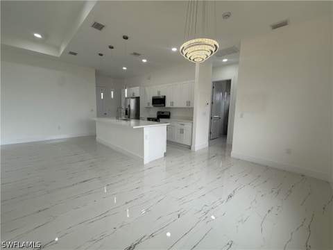 921 Martha Ave S, Lehigh Acres FL - photo 9 of 21