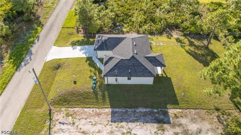 3 bedroom SingleFamilyResidence at 2710 42nd St W, Lehigh Acres, Lehigh Acres — photo 5