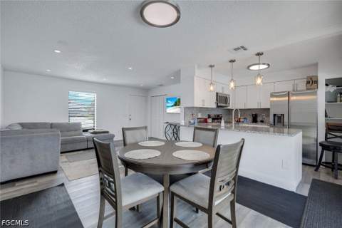 1307 SW 43rd Ln, Cape Coral FL - photo 10 of 25