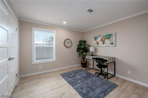93 Poinsettia Dr, Fort Myers FL - photo 12 of 34