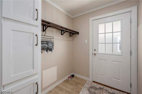 93 Poinsettia Dr, Fort Myers FL - photo 14 of 34
