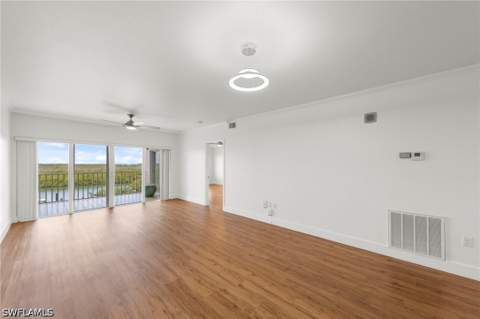 13105 Vanderbilt Dr 502, Naples FL - photo 12 of 30