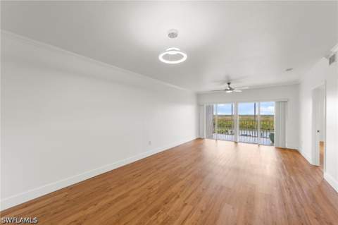 13105 Vanderbilt Dr 502, Naples FL - photo 13 of 30