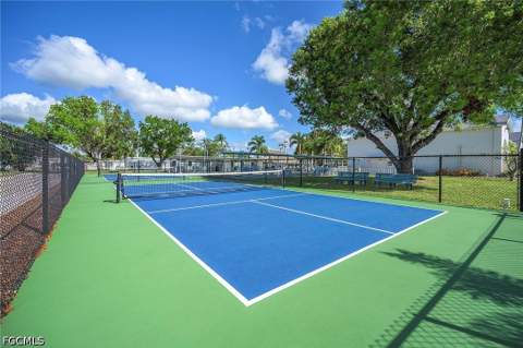 228 Poinsettia Dr, Fort Myers FL - photo 12 of 17