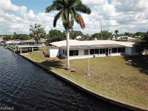 13208 Marquette Blvd, Fort Myers FL - photo 8 of 16