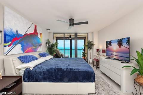 10951 Gulf Shore Dr 1002, Naples FL - photo 9 of 16