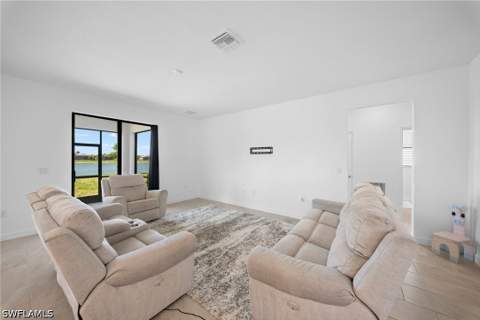 18335 Ridgeline Dr, Estero FL - photo 8 of 40