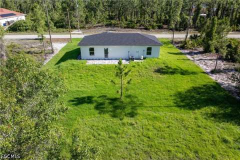 940 Berg St E, Lehigh Acres FL - photo 22 of 30