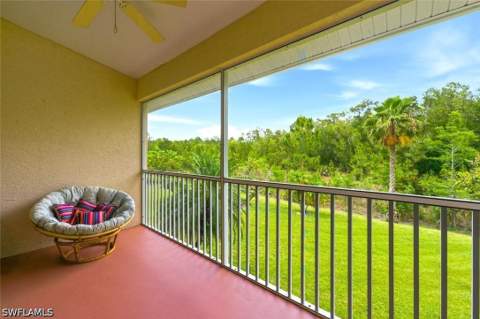 357 Robin Hood Cir 202, Naples FL - photo 18 of 26