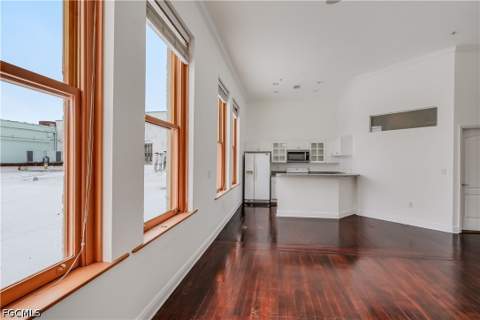 2260 1st St 204, Fort Myers FL - photo 16 of 41