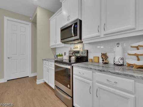 3824 Crosswater Dr, North Fort Myers FL - photo 7 of 21