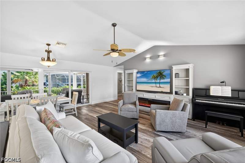 3 bedroom SingleFamilyResidence at 3359 Barra Cir, Bright Water, Sanibel — photo 5