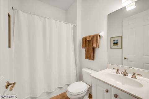 3141 Aviamar Cir 103, Naples FL - photo 16 of 50
