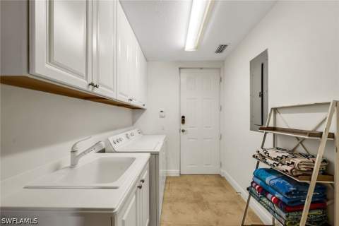 3141 Aviamar Cir 103, Naples FL - photo 19 of 50