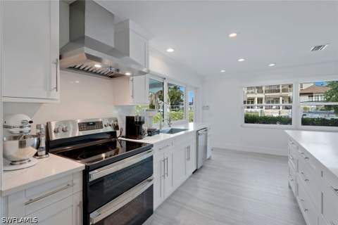 1250 Tuna Ct, Naples FL - photo 14 of 33