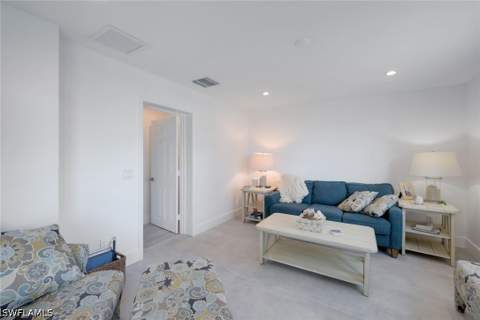 1250 Tuna Ct, Naples FL - photo 24 of 33