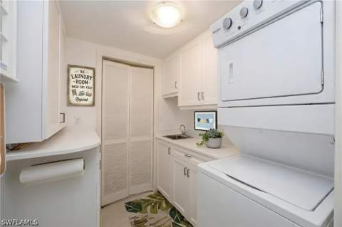 6001 Pelican Bay Blvd 204, Naples FL - photo 18 of 20