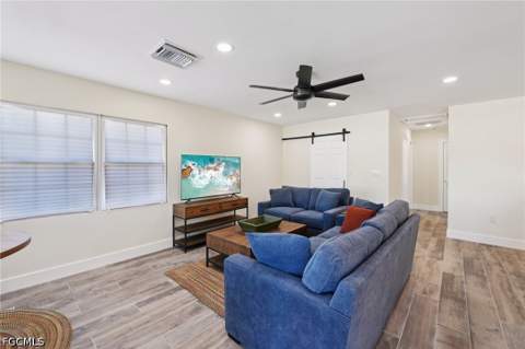 210 Hibiscus Dr, Fort Myers Beach FL - photo 12 of 31