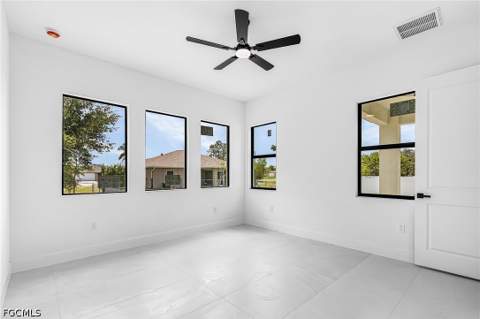 324 NE 15th St, Cape Coral FL - photo 13 of 26