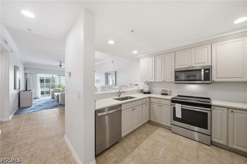2 bedroom Condominium at 221 9th St S 206, Bellasera Resort, Naples — photo 3