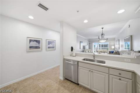221 9th St S 206, Naples FL - photo 6 of 27
