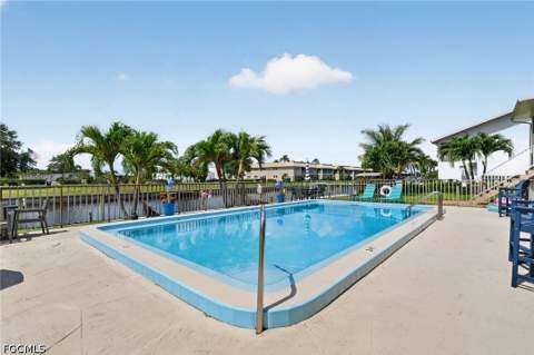1022 SE 46th St 2A, Cape Coral FL - photo 9 of 35