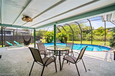 2001 Bahama Ave, Fort Myers FL - photo 19 of 46