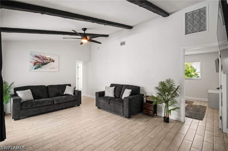 3 bedroom SingleFamilyResidence at 2001 Bahama Ave, Fort Myers Shores, Fort Myers — photo 4
