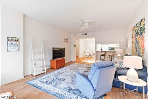 201 Arbor Lake Dr 205, Naples FL - photo 7 of 48