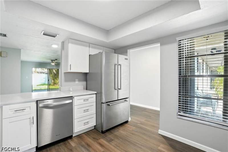2 bedroom Condominium at 4508 Santa Barbara Blvd 102, Lavilla Condo, Cape Coral — photo 2