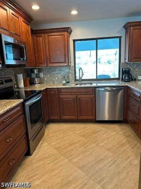 27124 Edenbridge Ct, Bonita Springs FL - photo 8 of 23