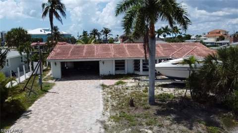 139 Ibis St, Fort Myers Beach FL - photo 8 of 16