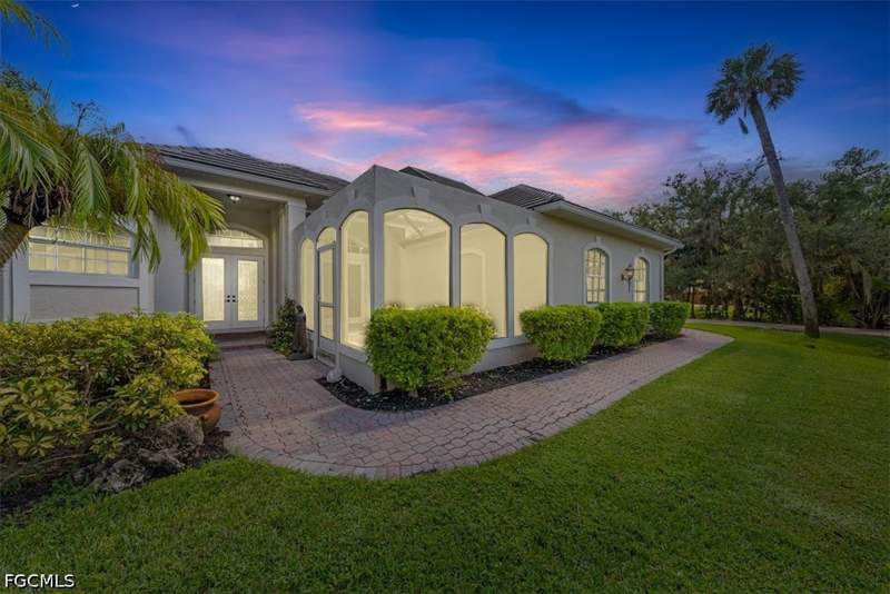 4 bedroom SingleFamilyResidence at 12800 Treeline Ct, Skyline Woods, North Fort Myers — photo 3