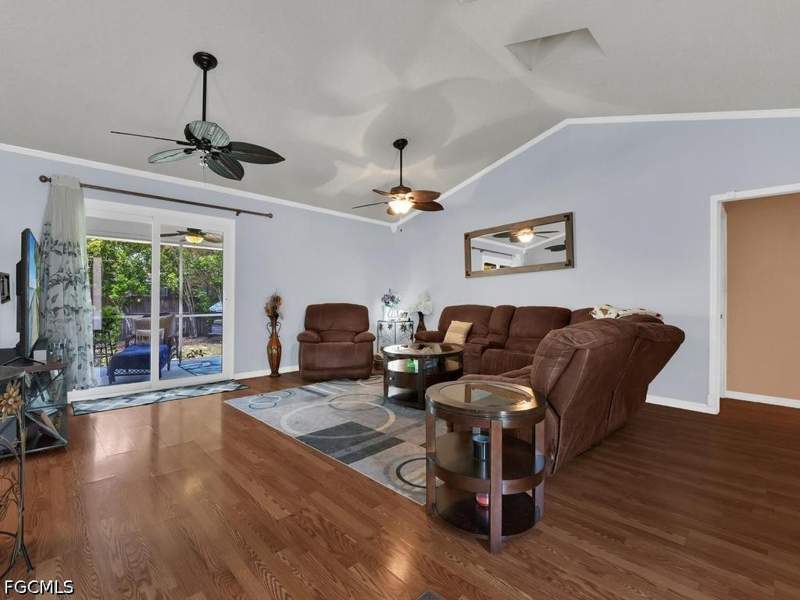 3 bedroom SingleFamilyResidence at 17413 Homewood Rd, San Carlos Park, Fort Myers — photo 2