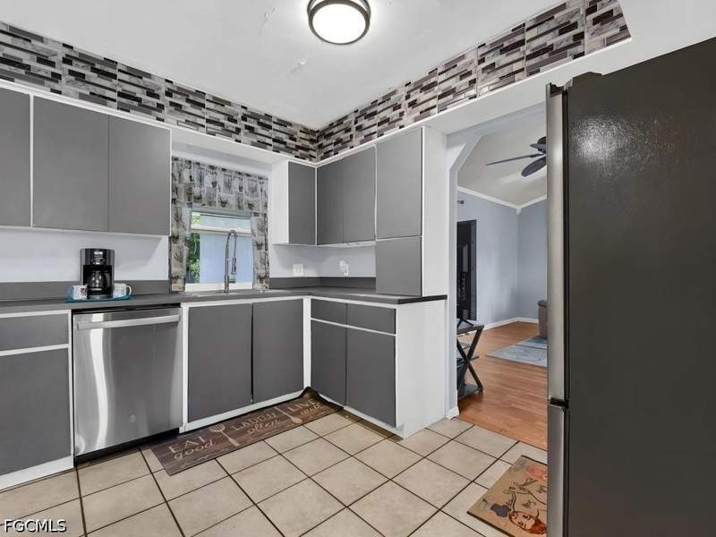 3 bedroom SingleFamilyResidence at 17413 Homewood Rd, San Carlos Park, Fort Myers — photo 5