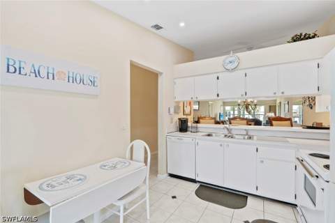 3532 Antarctic Cir 2216, Naples FL - photo 13 of 50