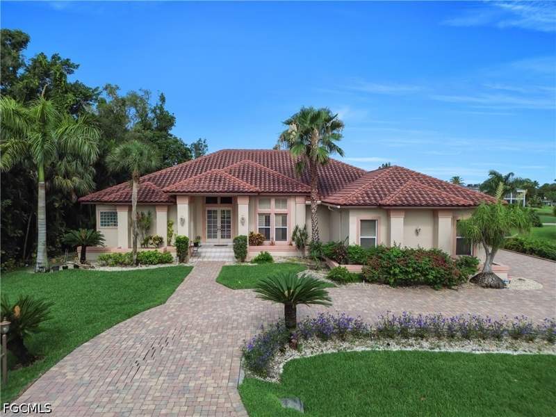 3 bedroom SingleFamilyResidence at 16971 Timberlakes Dr, The Forest, Fort Myers — photo 2