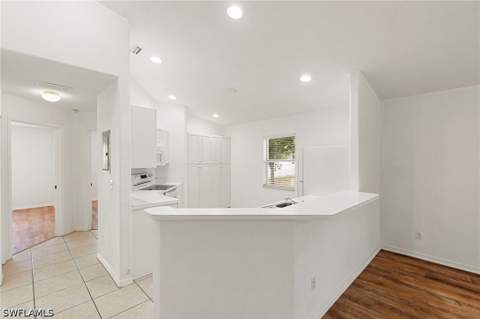 12340 Notting Hill Ln 23, Bonita Springs FL - photo 7 of 36