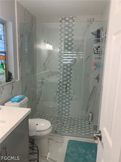 2214 SE 14th Ter, Cape Coral FL - photo 10 of 16