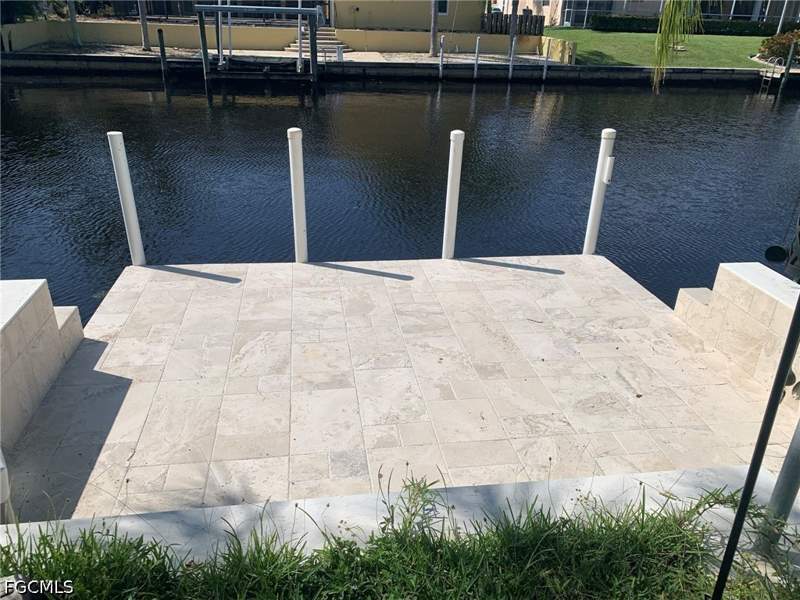 2 bedroom SingleFamilyResidence at 2214 SE 14th Ter, Admirals Bay, Cape Coral — photo 3