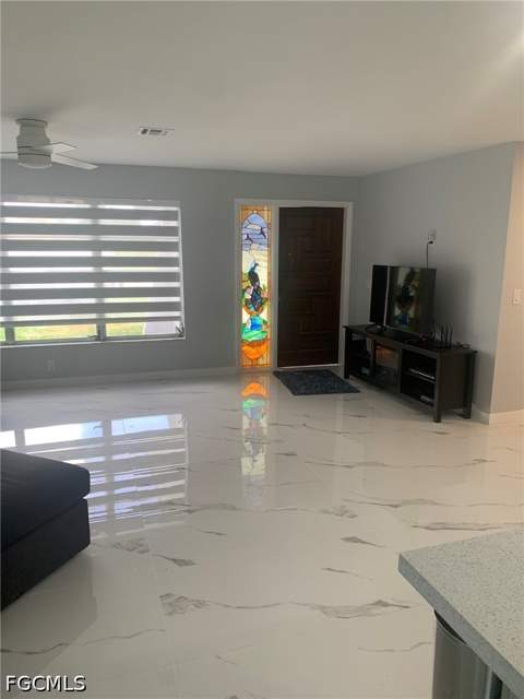 2214 SE 14th Ter, Cape Coral FL - photo 9 of 16