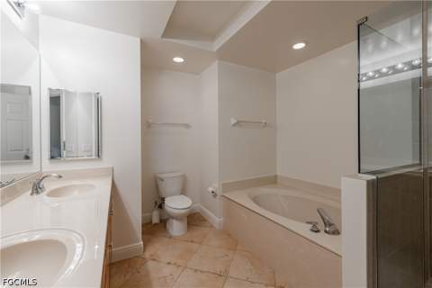 2745 1st St 1406, Fort Myers FL - photo 12 of 32