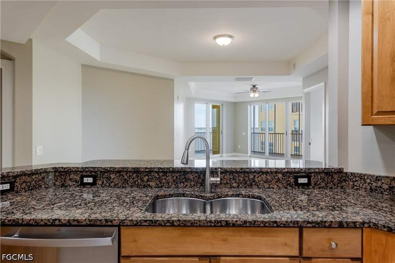 3 bedroom Condominium at 2745 1st St 1406, St. Tropez, Fort Myers — photo 5