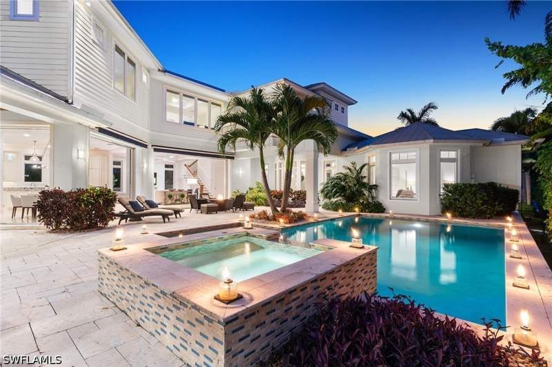 5 bedroom SingleFamilyResidence at 615 Binnacle Dr, Moorings, Naples — photo 2