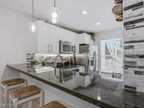 1901 Courtyard Way C105, Naples FL - photo 10 of 21