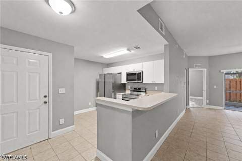 4109 Bellasol Cir 1114, Fort Myers FL - photo 9 of 41