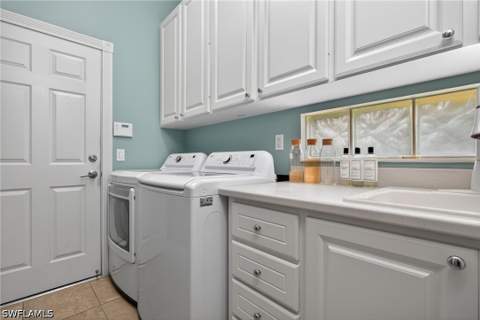 2271 Heydon Cir W, Naples FL - photo 24 of 42